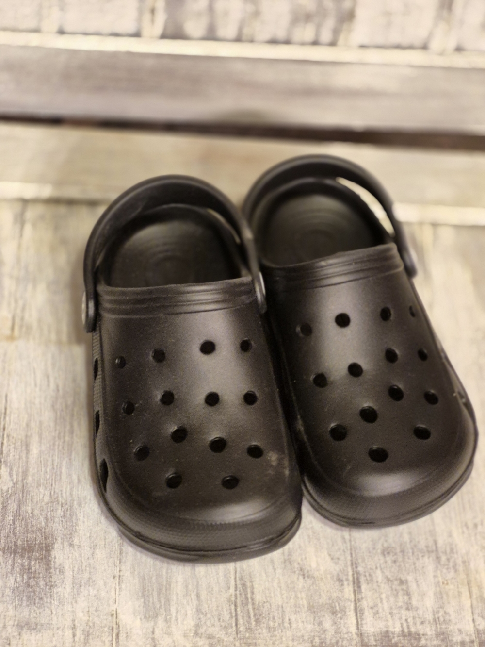 Kids Black Clog Sandals - Comfortable Everyday Shoes NWOTs Size 8.5